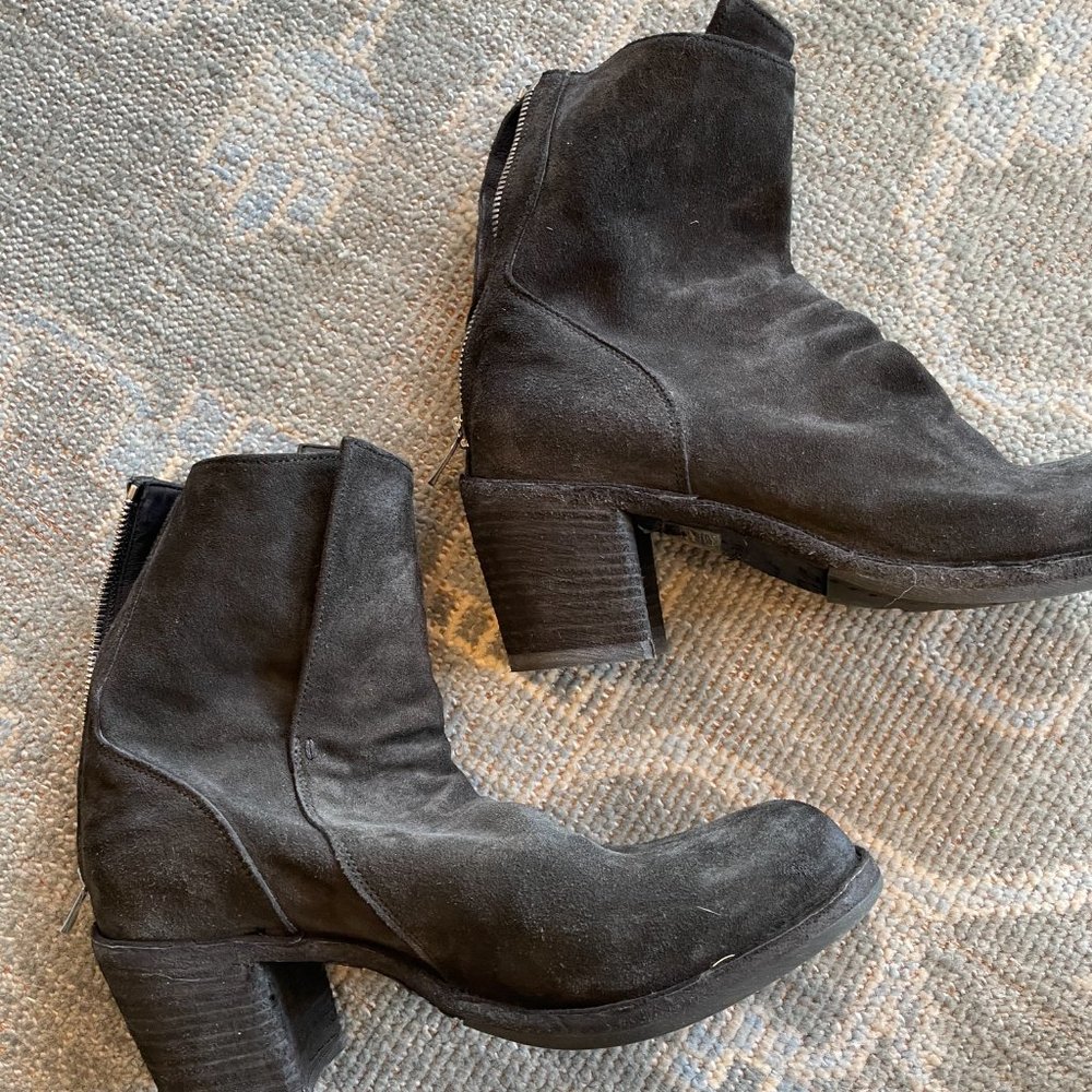 Officine Creative Women's Suede Booties, Size 37.5